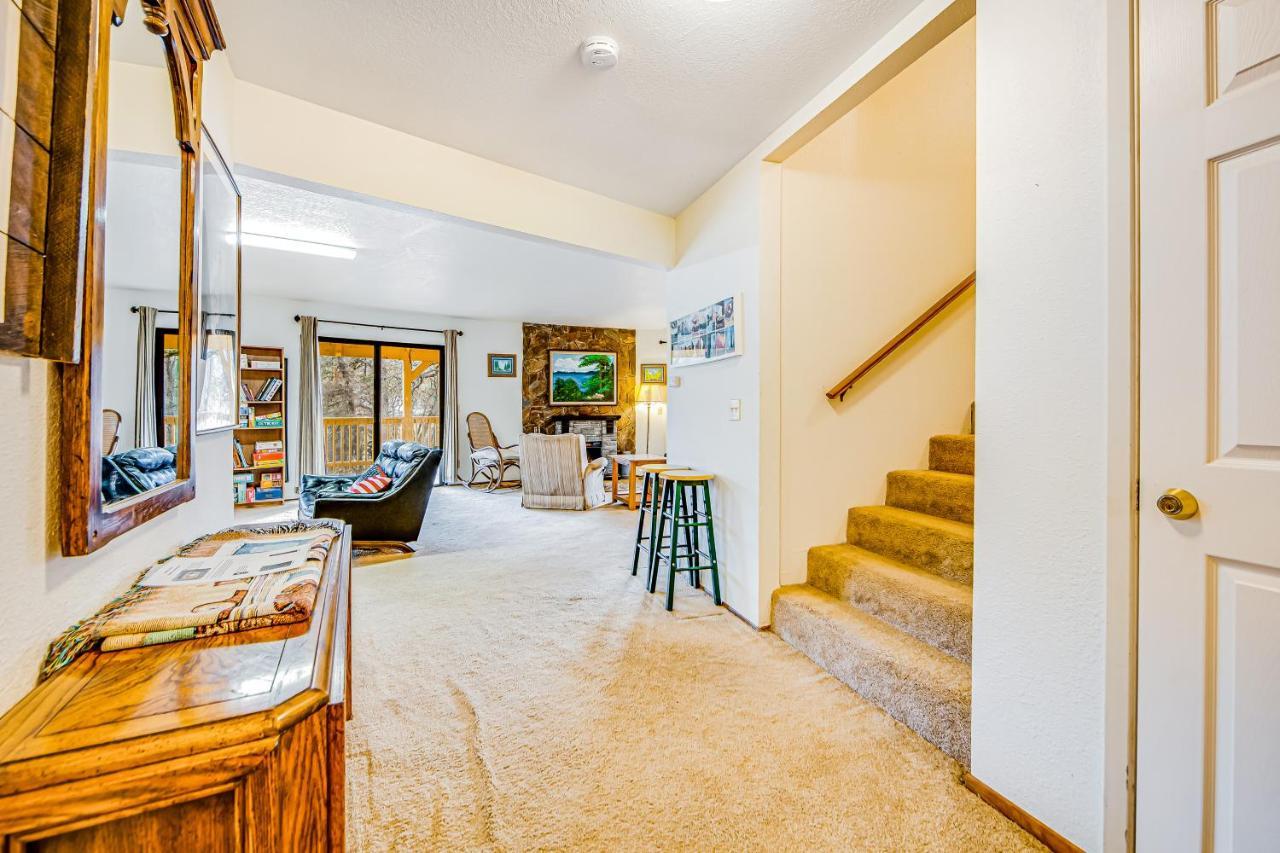 Luring Lakefront Landing غروفلاند المظهر الخارجي الصورة