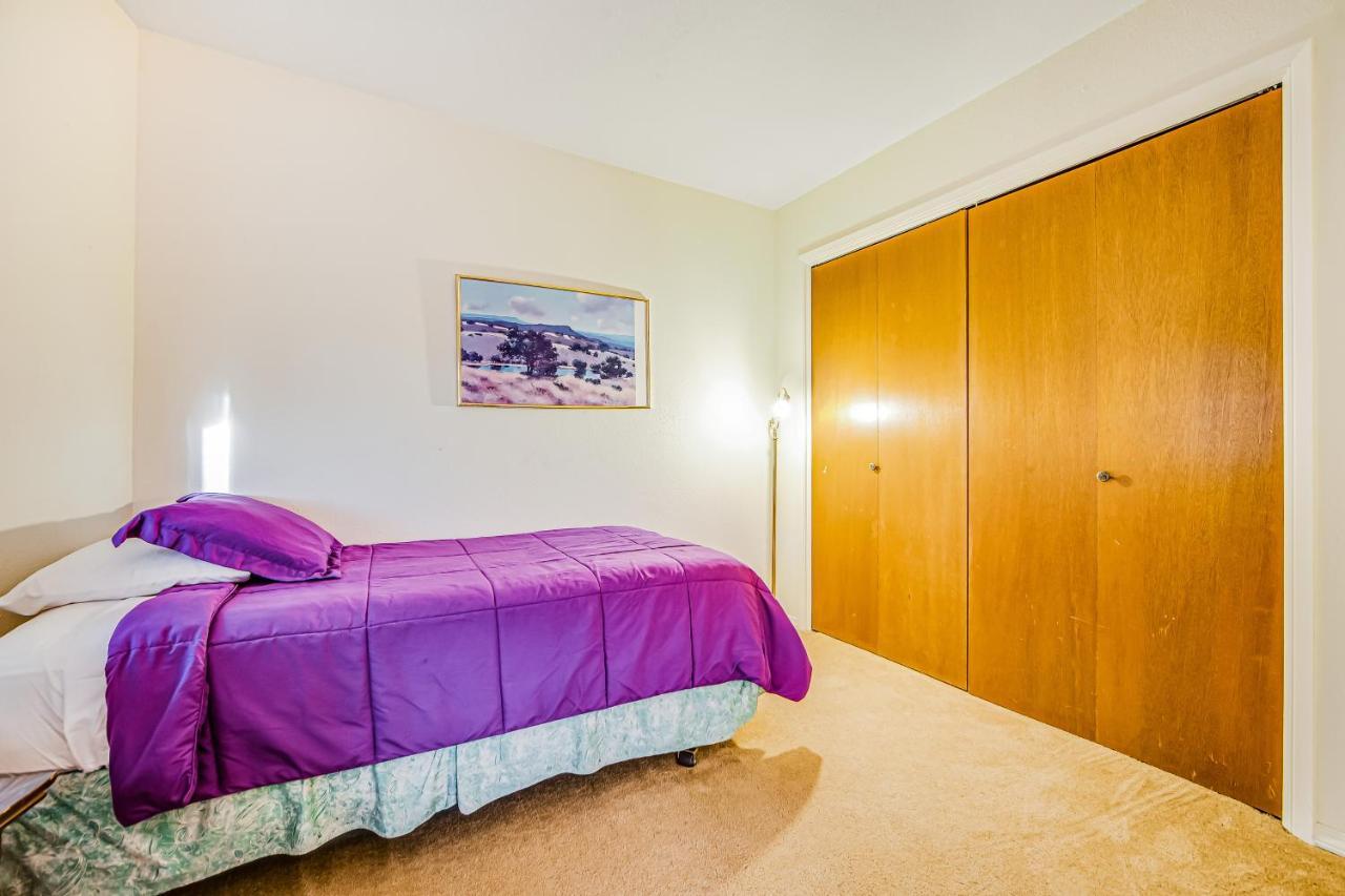 Luring Lakefront Landing غروفلاند المظهر الخارجي الصورة